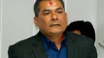 फेरि झण्डै कुटिएनन् दुर्गा प्रसाई