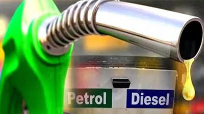 घट्यो पेट्रोल र डिजेलको मूल्य