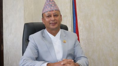 नवीकरणीय उर्जा तथा उर्जा दक्षता नियमावलीको मस्यौदा अगाडि बढाउन उर्जामन्त्रीको निर्देशन