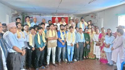 माधव नेपालका  ६७ जना नेता कार्यकर्ता एमालेमा प्रवेश , हेर्नुहोस को को  ?