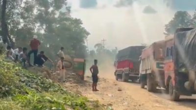 दाउन्नेको सडक दुईतर्फी खुल्यो, भासिने जोखिम भने कायमै