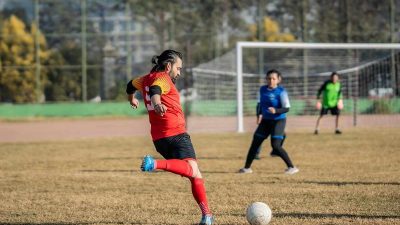 बालेनले  गरे गोल, मैत्रिपूर्ण फुटबलमा काठमाडौंका जनप्रतिनिधिले कर्मचारीलाई हराए