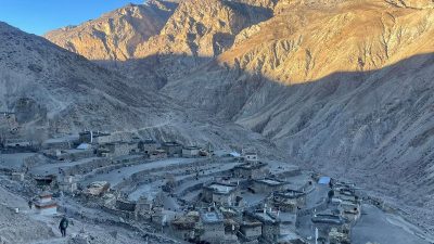 डोल्पाको ल्हुरी गाउँ
