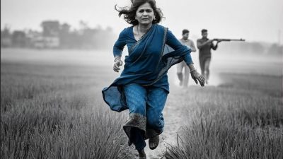 खाना नपकाएको निहुँमा पति र छोराले बन्दुक देखाउँदै लखटेपछि सुनकुमारी प्रहरीमा