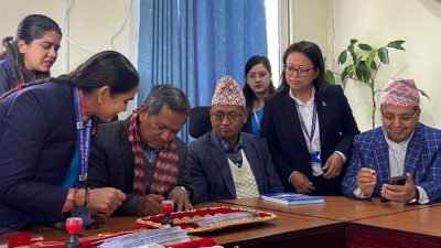 हुलाक टिकटमा लोपोन्मुख कला संस्कृति समेटिनुपर्छ : सञ्चारमन्त्री गुरुङ