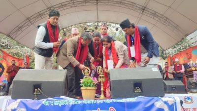 सञ्चारमन्त्री गुरूङद्वारा खेलकुद तथा सांस्कृतिक महोत्सवकाे उद्घाटन