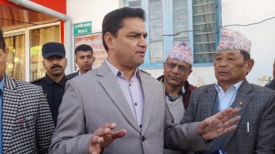 सरकारी अस्पताललाई औषधि छैन भन्ने छुट छैन: स्वास्थ्यमन्त्री पौडेल