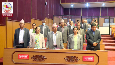 राष्ट्रियसभामा आज पनि कुलमान हटाउने निर्णयको विरोध, विपक्षीको अवरोधपछि बैठक स्थगित