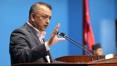 गगन थापाको आग्रह- निजामती विधेयक अगाडि बढेको छ, आन्दोलन स्थगित गर्नुस्