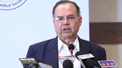 झलनाथको दाबी- प्रधानमन्त्रीले शिक्षकको माग कुल्चिँदा शिक्षामन्त्रीले राजीनामा दिनुपर्‍यो