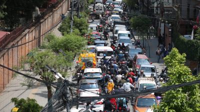 आन्दोलनका कारण सर्वसाधारणलाई सास्ती
