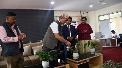 टोखाले खोलामा फोहोर फाल्नेमाथि जरिवाना गर्न मोवाइल एप्स ल्यायो
