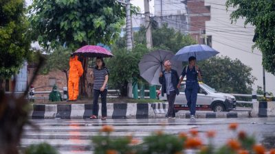 यी चार प्रदेशमा धेरै भारी वर्षा, तराईमा हावाहुरी