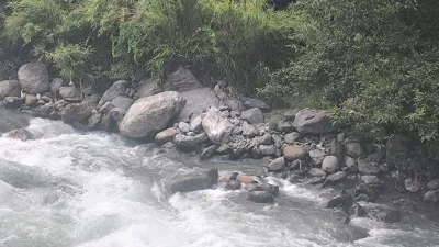 तादी खोलाको दहमा डुबेका टोखाको युवकको शव फेला