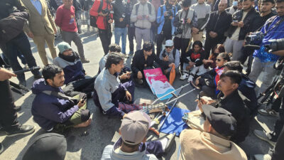 एमालेका कार्यकर्ता आउन नदिने भन्दै माइतीघर पुगे जेन-जी घाइते