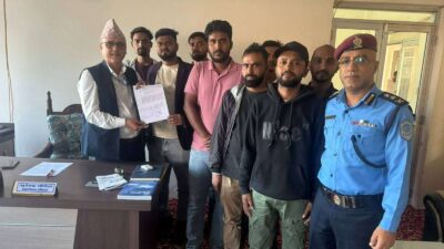 गृहमन्त्रीको राजीनामा माग गर्दै सिरहा बजार बन्द