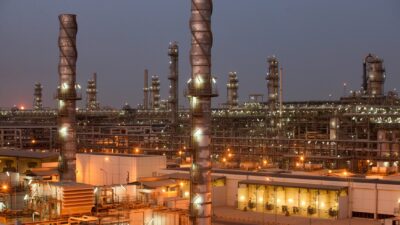 मध्यपूर्वमा ऊर्जा पूर्वाधारमाथि आक्रमणपछि विश्व बजारमा झड्का