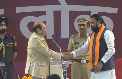 बिहारका मुख्यमन्त्री सम्राट चौधरीले लिए शपथ