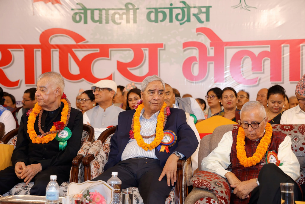 कांग्रेसको महाधिवेशन प्रक्रिया रोक्न माग गर्दै देउवा पक्षले  मुद्दा हाल्ने